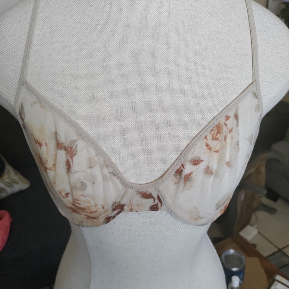 Calvin Klein bra - Picture 2 of 6